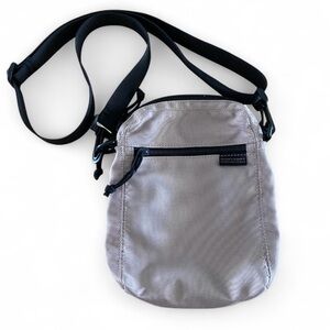 H&M Gray Crossbody Strappy Zippered Satchel Festival‎ Concert Womens Bag